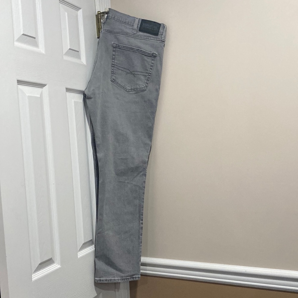 Levi Strauss & Co. Grey S37 Slim Fit Jeans. NWOT Mens W38 L40